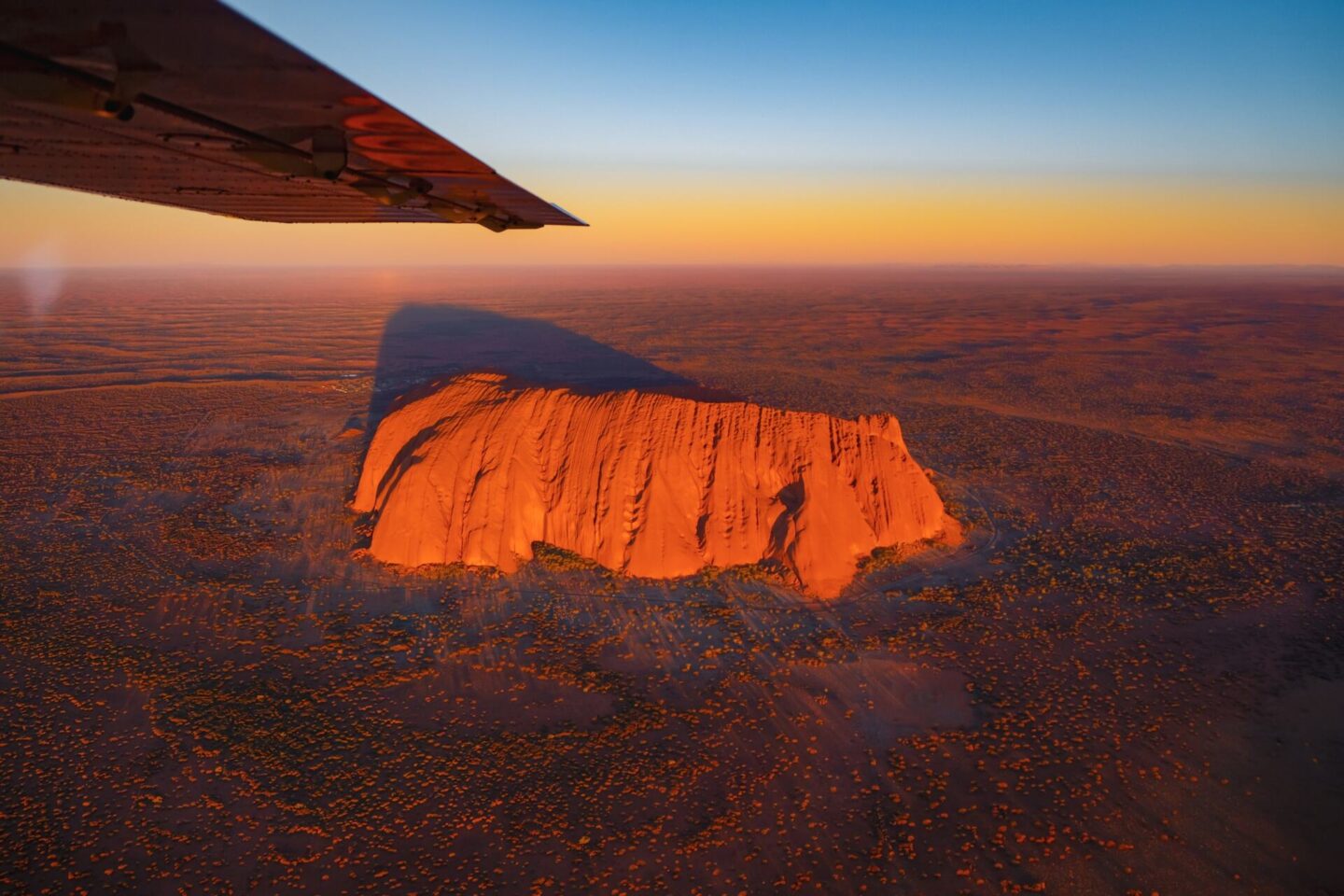 ayers rock scenic flights