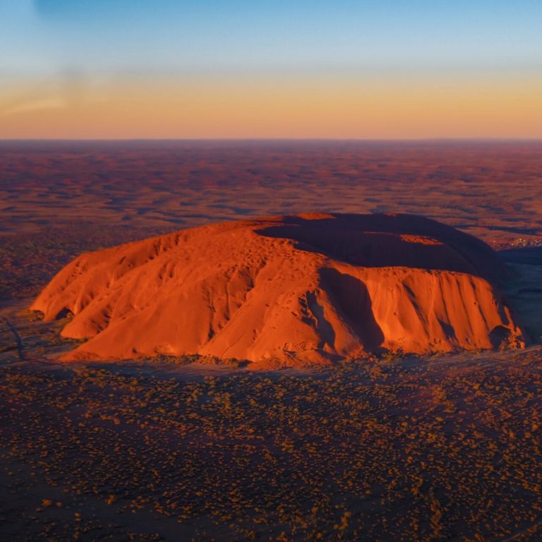 ayers rock scenic flights