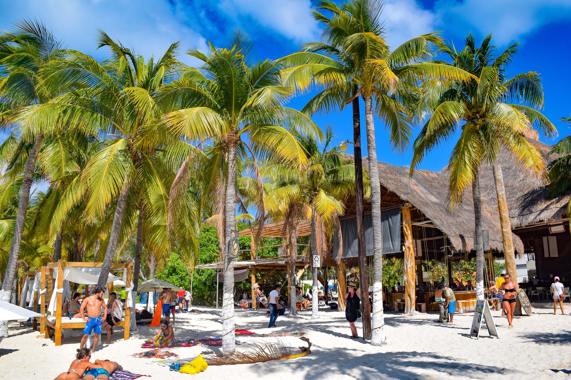 An Essential Guide to Isla Mujeres A Make Believe World