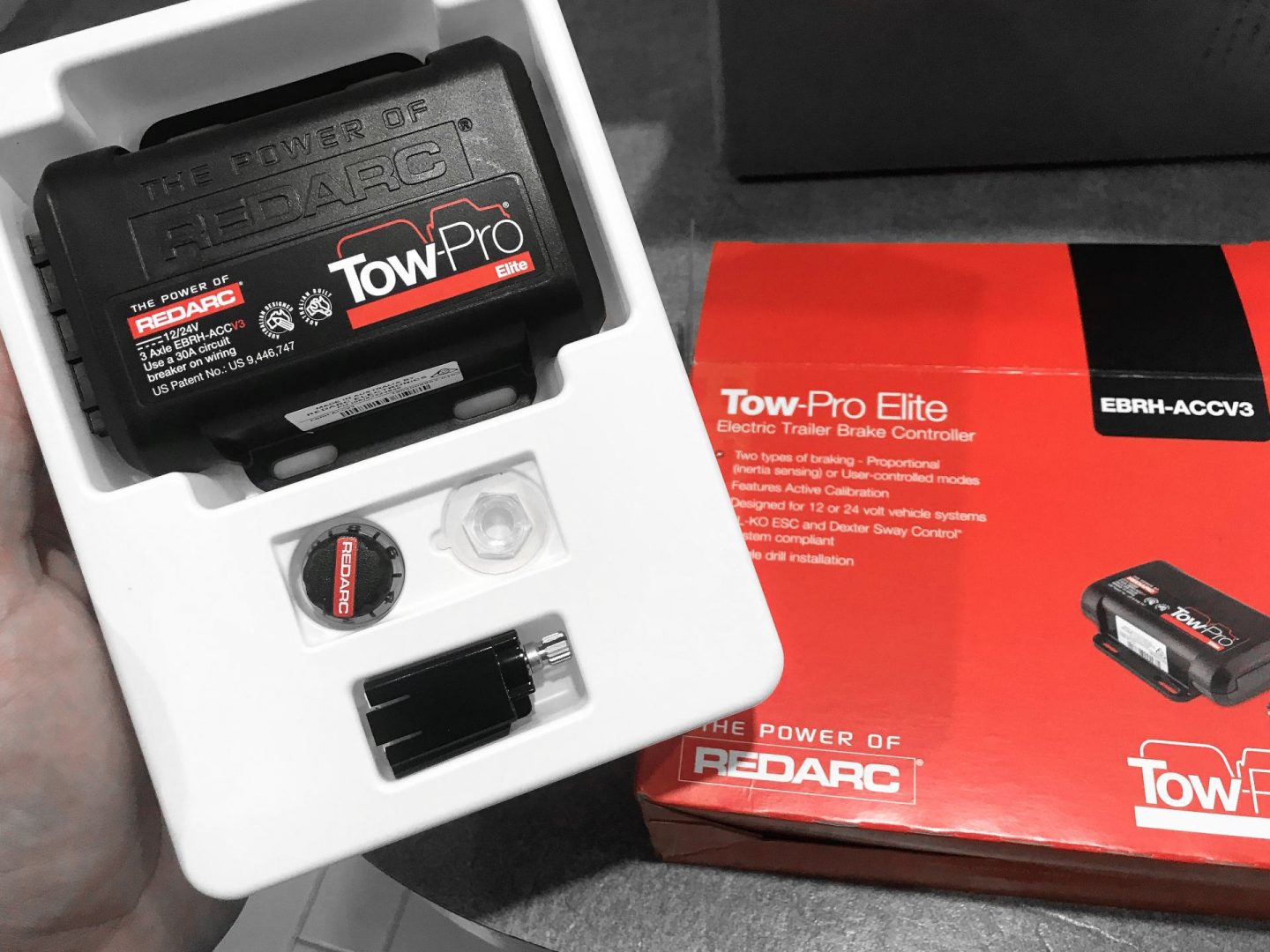 The Best Electric Brake Controller for Towing A Caravan Explore Shaw